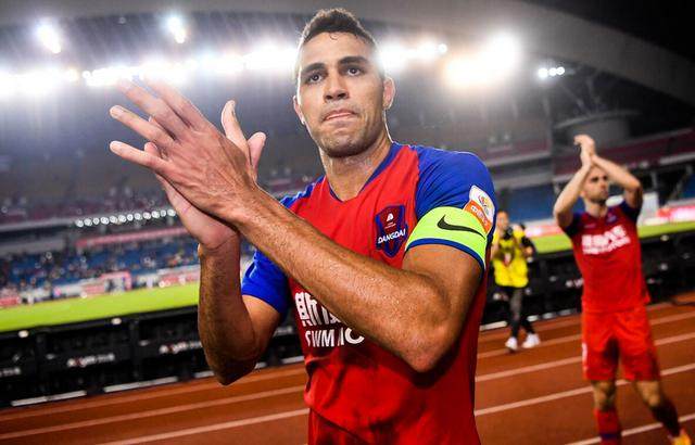 华体会网址-归化卡尔德克真能有用?他这一点特质国足目前最缺